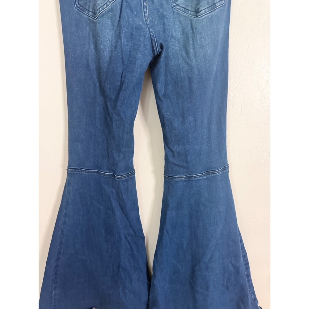 Free People We The Free Just Float On Flare Jeans Blue High Rise Bell Bottom 26 - Picture 8 of 9